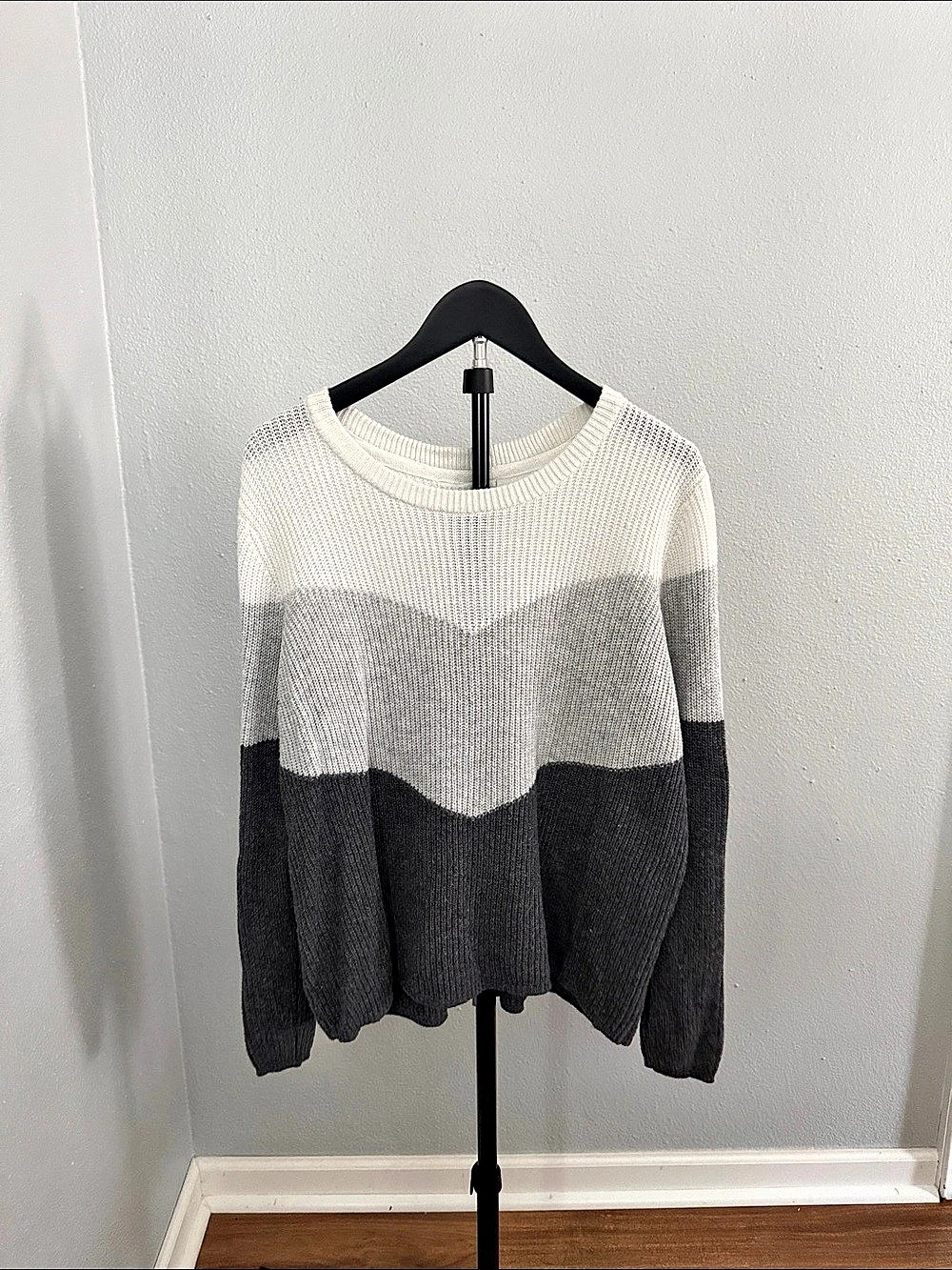 Design History Color Block Crewneck Sweater XL